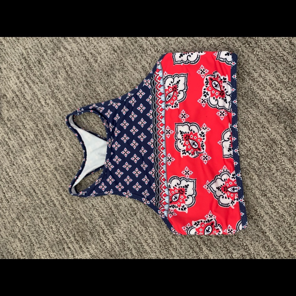 halter top swim suit